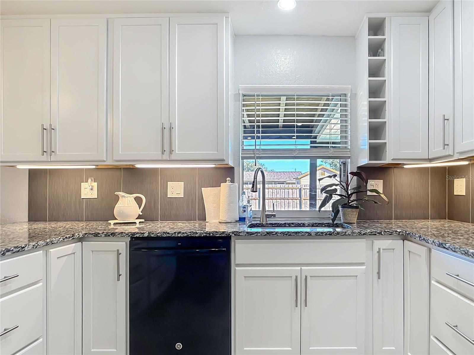 21460 CHIPMAN AVE, PORT CHARLOTTE, FL, 33954