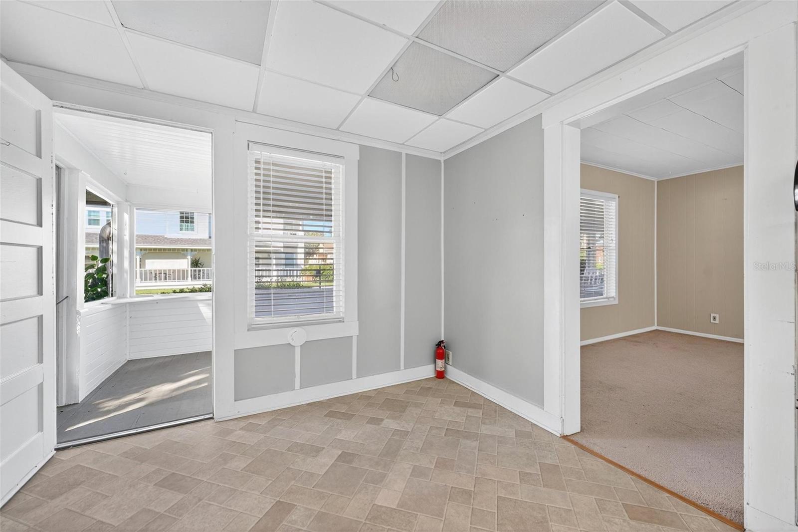 O6352604 Property Photo