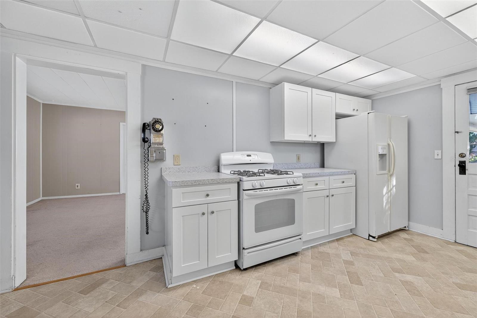 O6352604 Property Photo