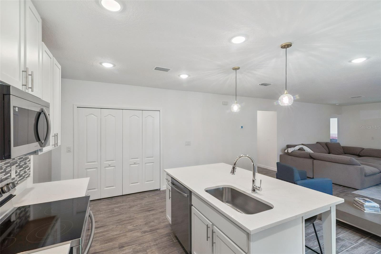 1628 ANDOVER RIDGE DR, DELAND, FL, 32720