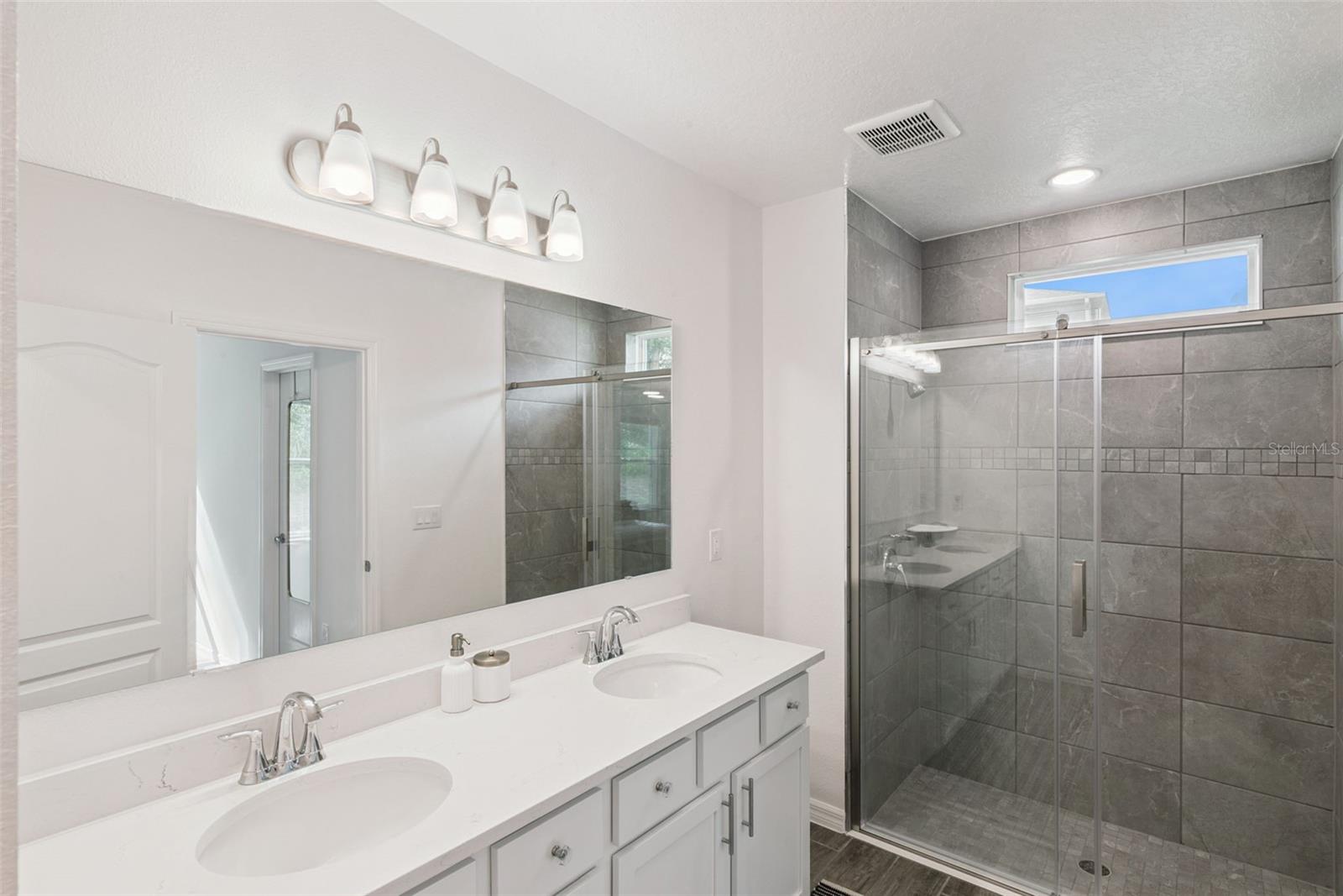 1628 ANDOVER RIDGE DR, DELAND, FL, 32720