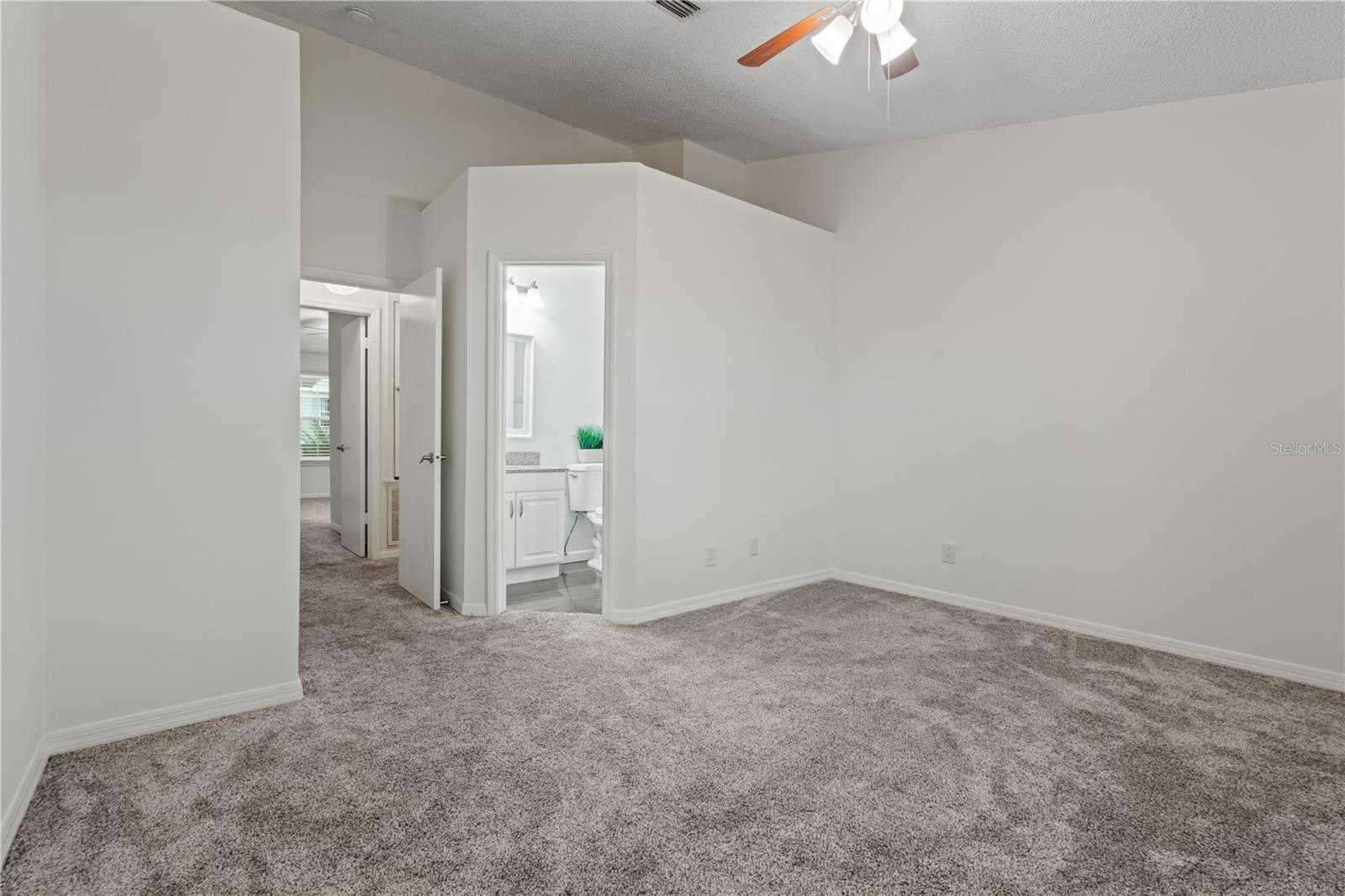 5706 DALDEN DR #0, TEMPLE TERRACE, FL, 33617