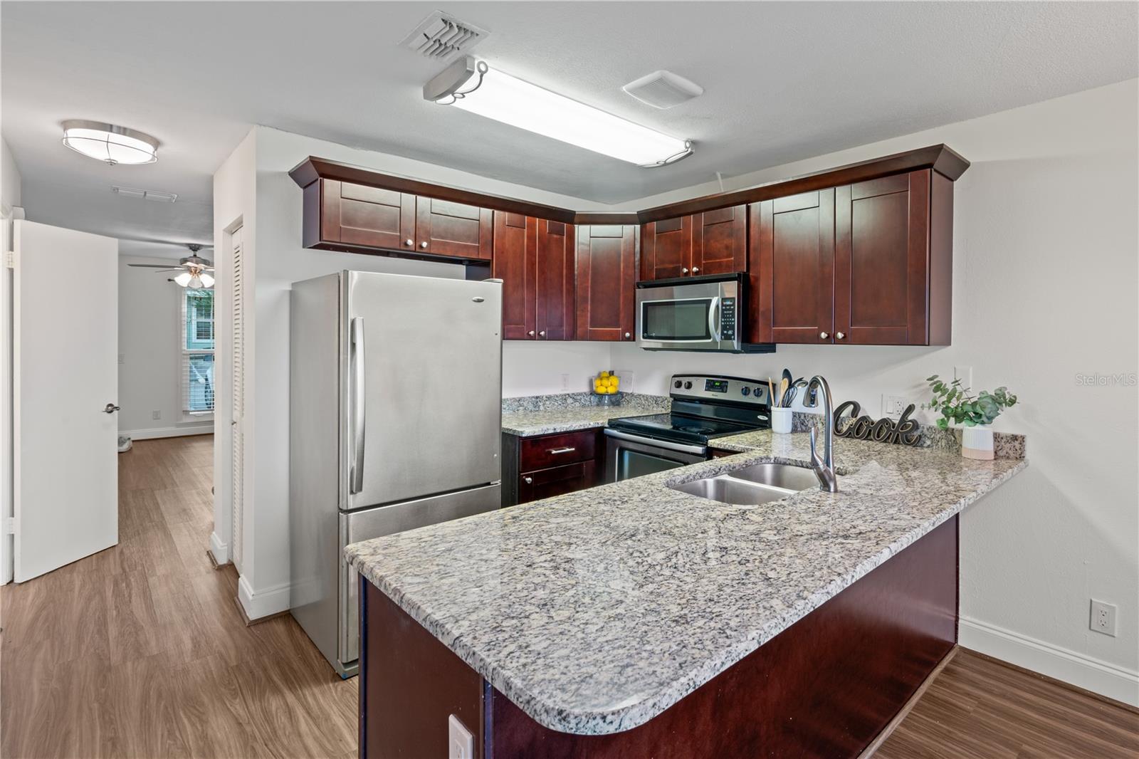 5706 DALDEN DR #0, TEMPLE TERRACE, FL, 33617