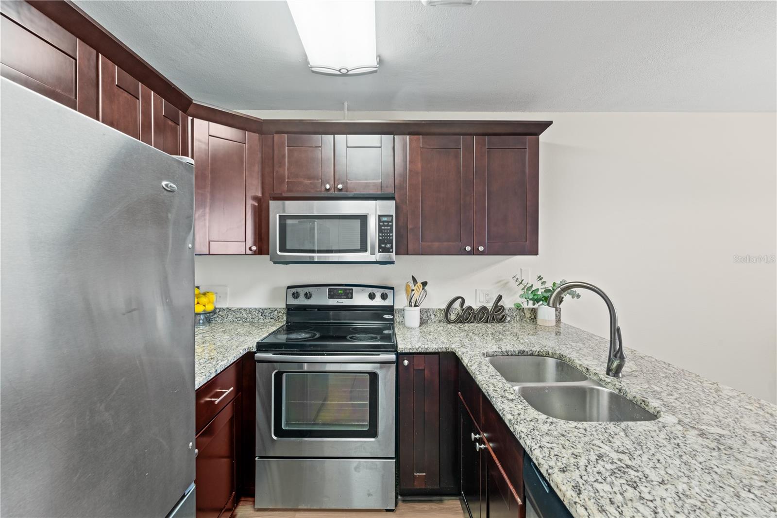 5706 DALDEN DR #0, TEMPLE TERRACE, FL, 33617