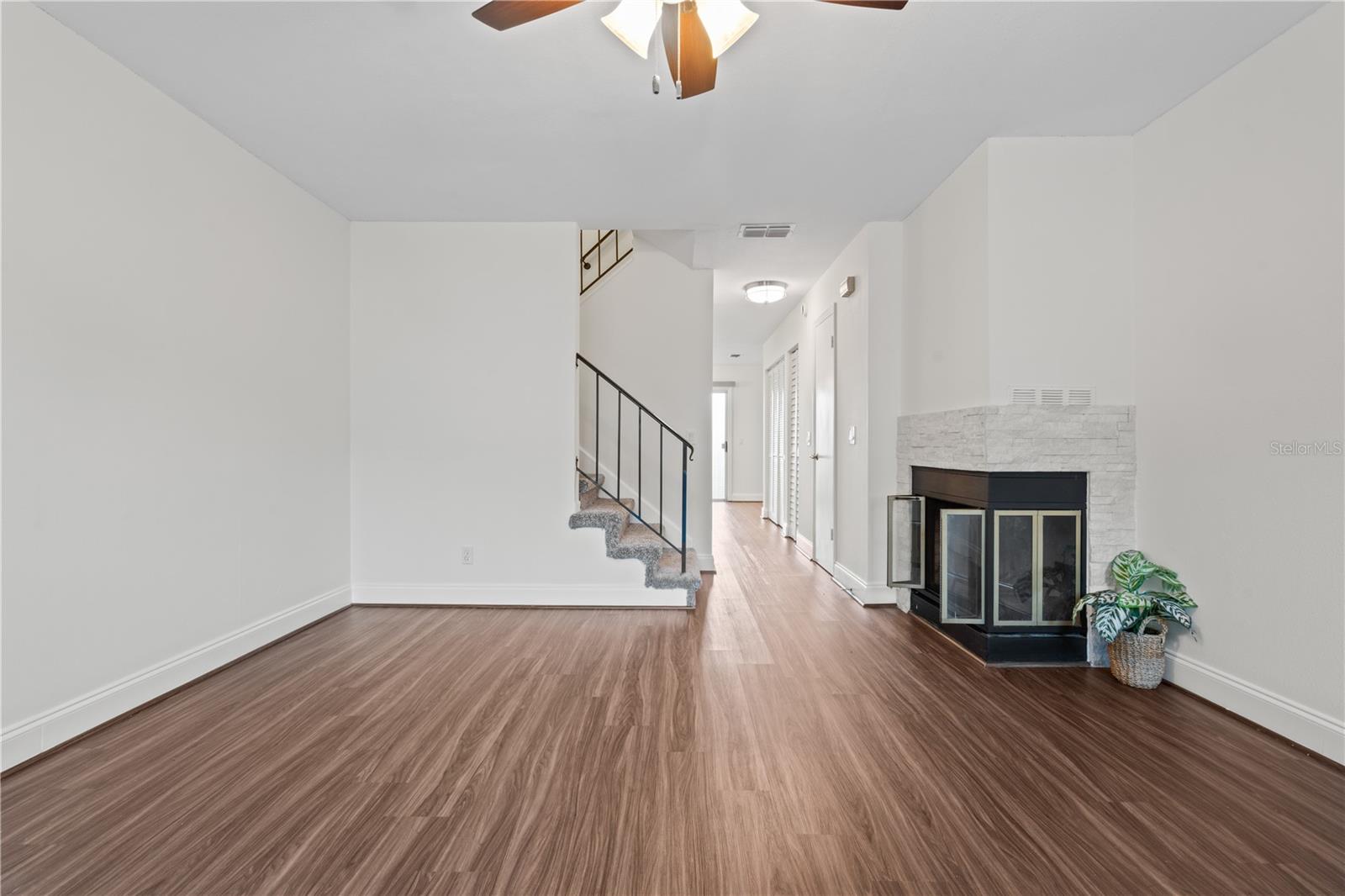 5706 DALDEN DR #0, TEMPLE TERRACE, FL, 33617