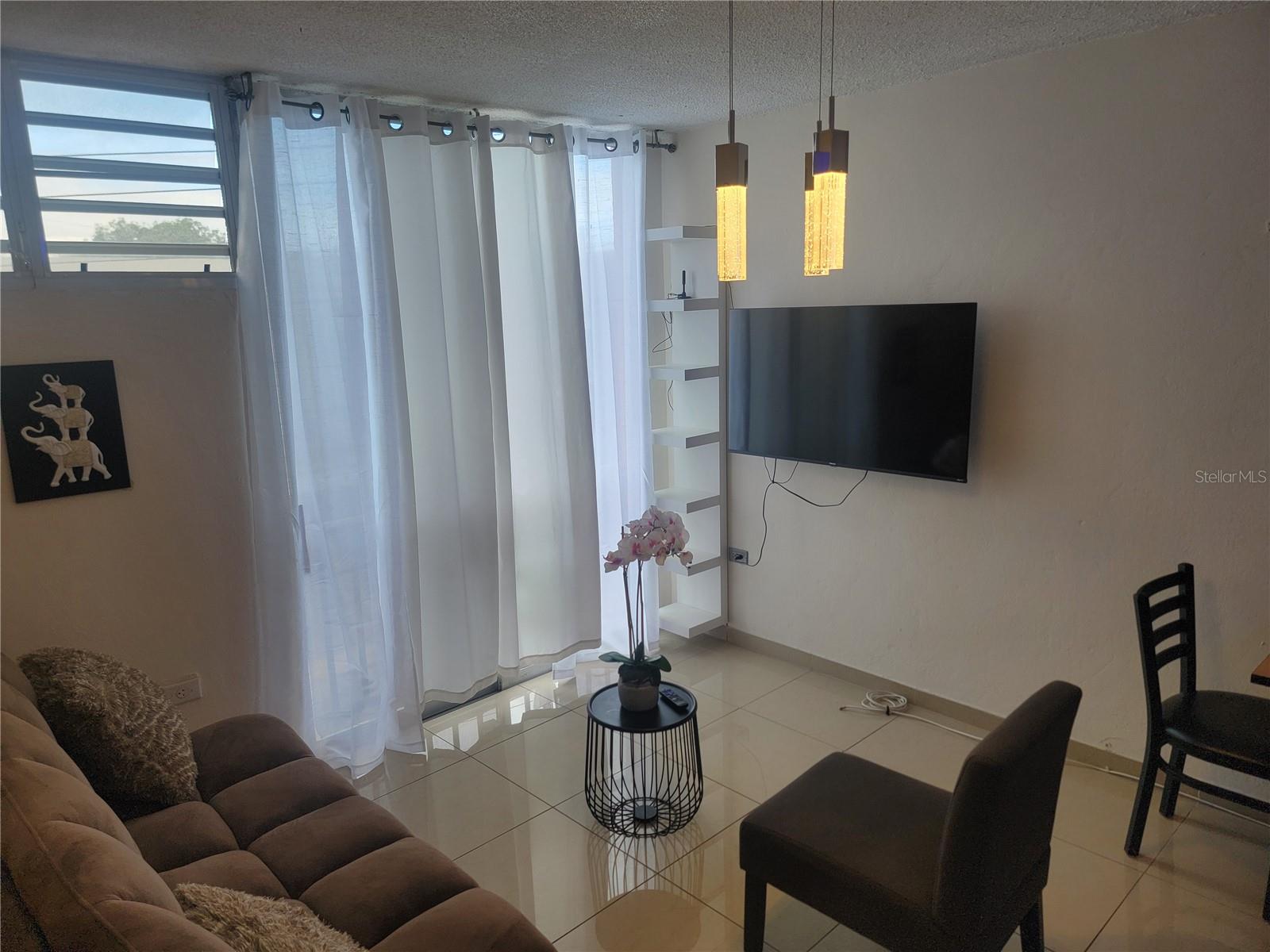 PR9116715 Property Photo