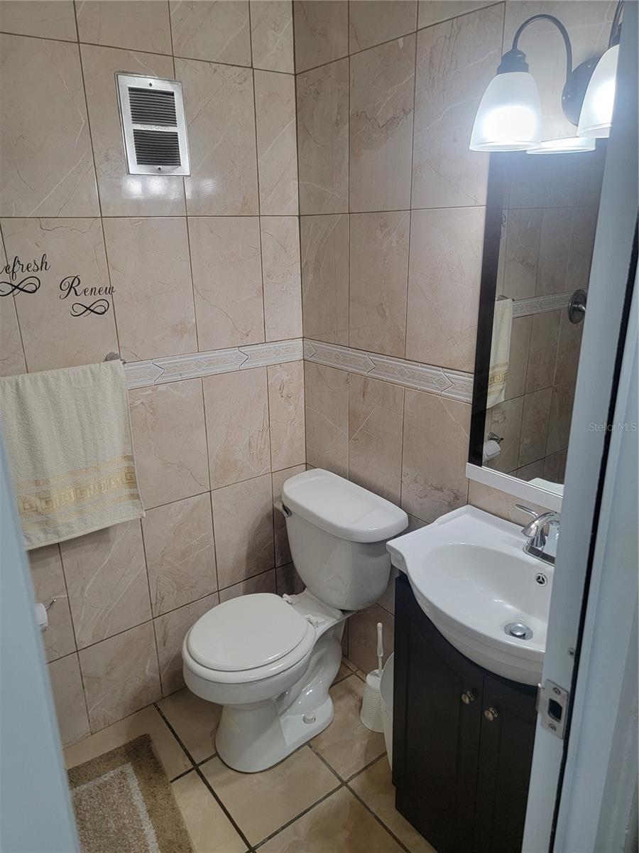 PR9116715 Property Photo