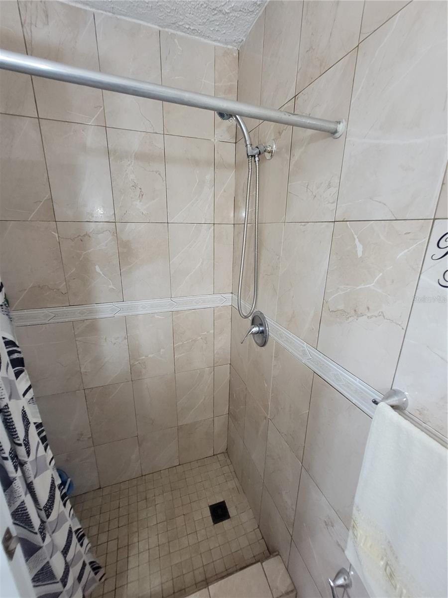 PR9116715 Property Photo