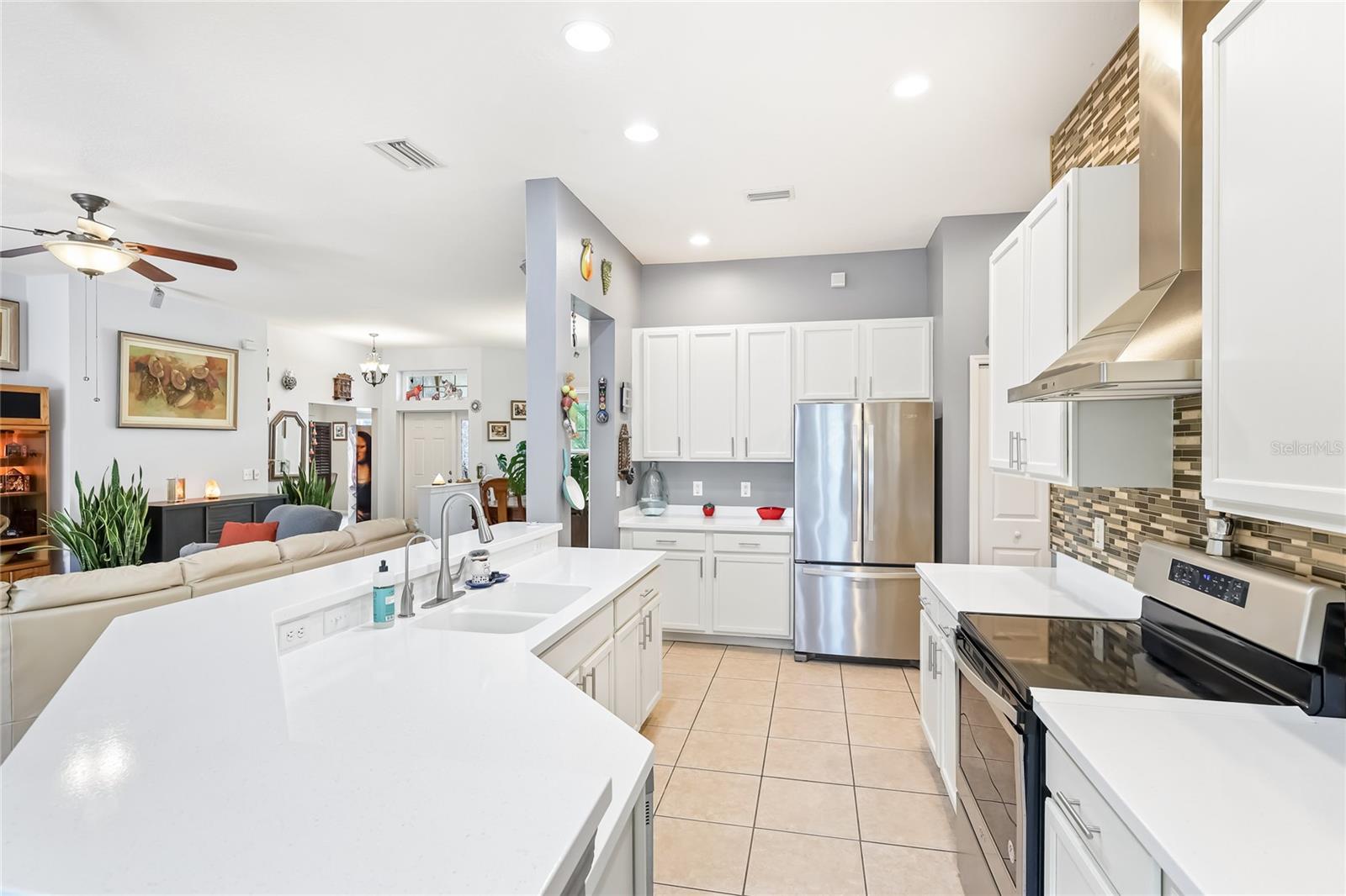 6123 39TH CT E, BRADENTON, FL, 34203