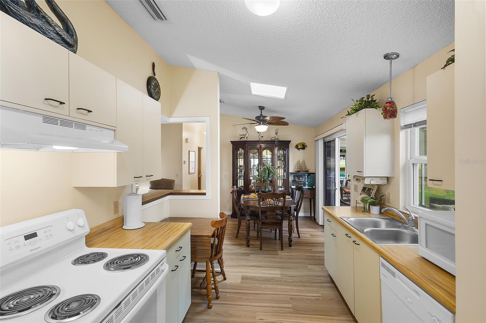 1536 E SCHWARTZ BLVD, THE VILLAGES, FL, 32159