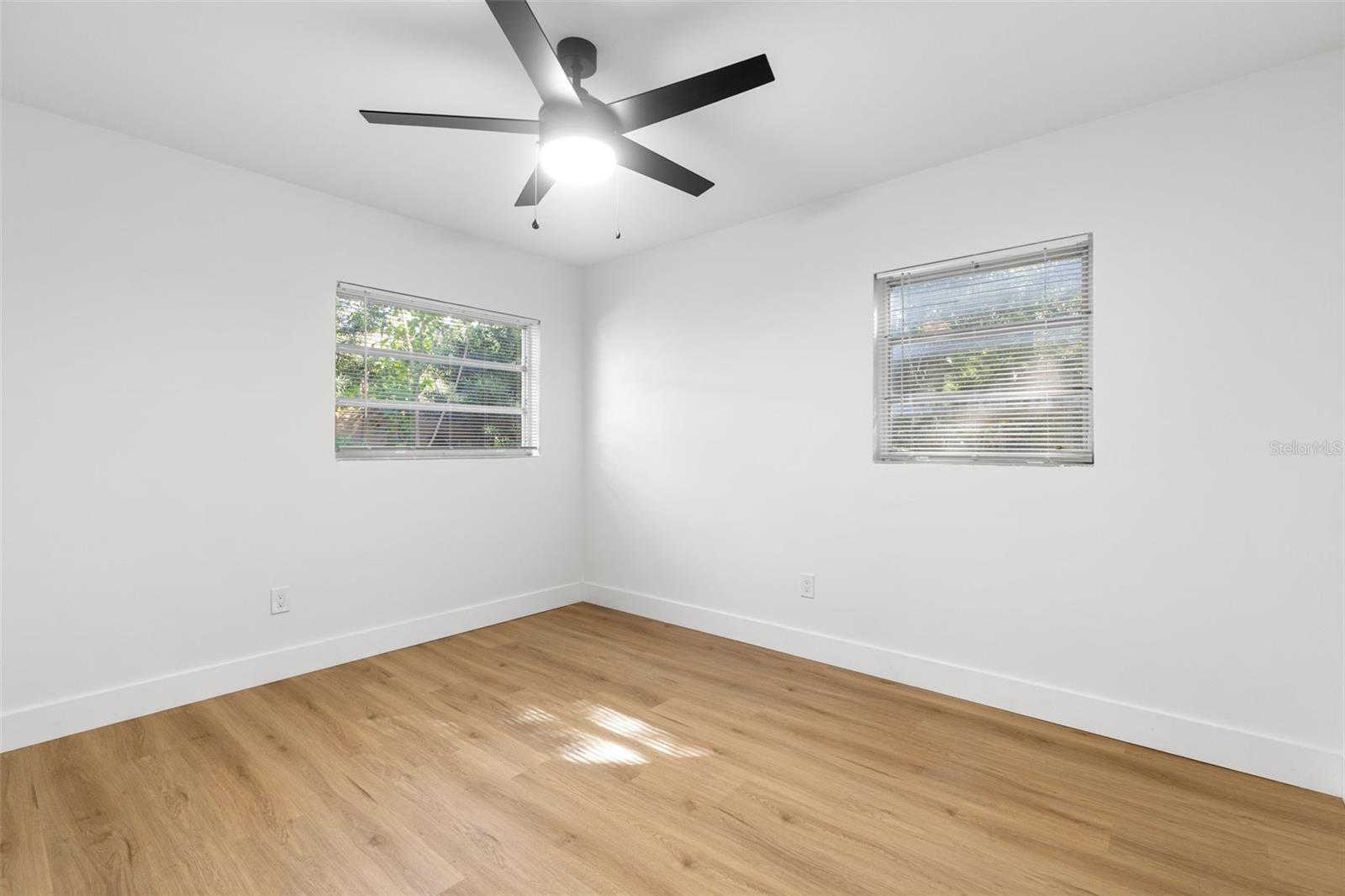 145 VELMA DR W, LARGO, FL, 33770