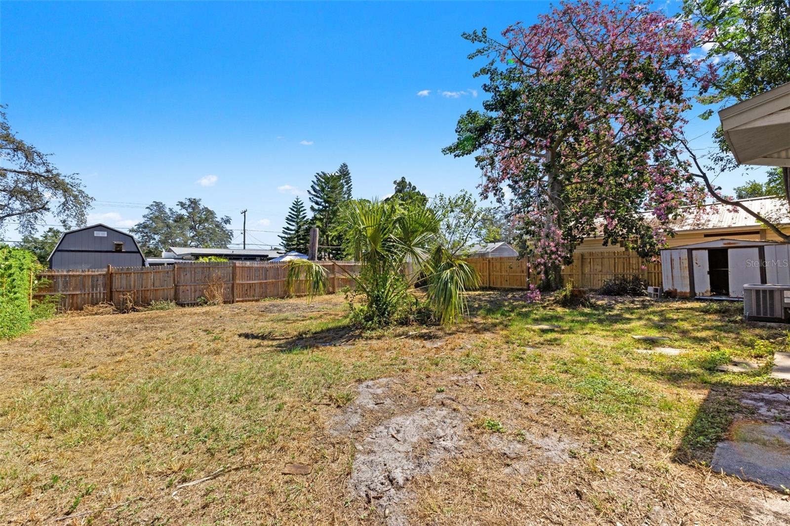 10015 N 25TH ST, TAMPA, FL, 33612