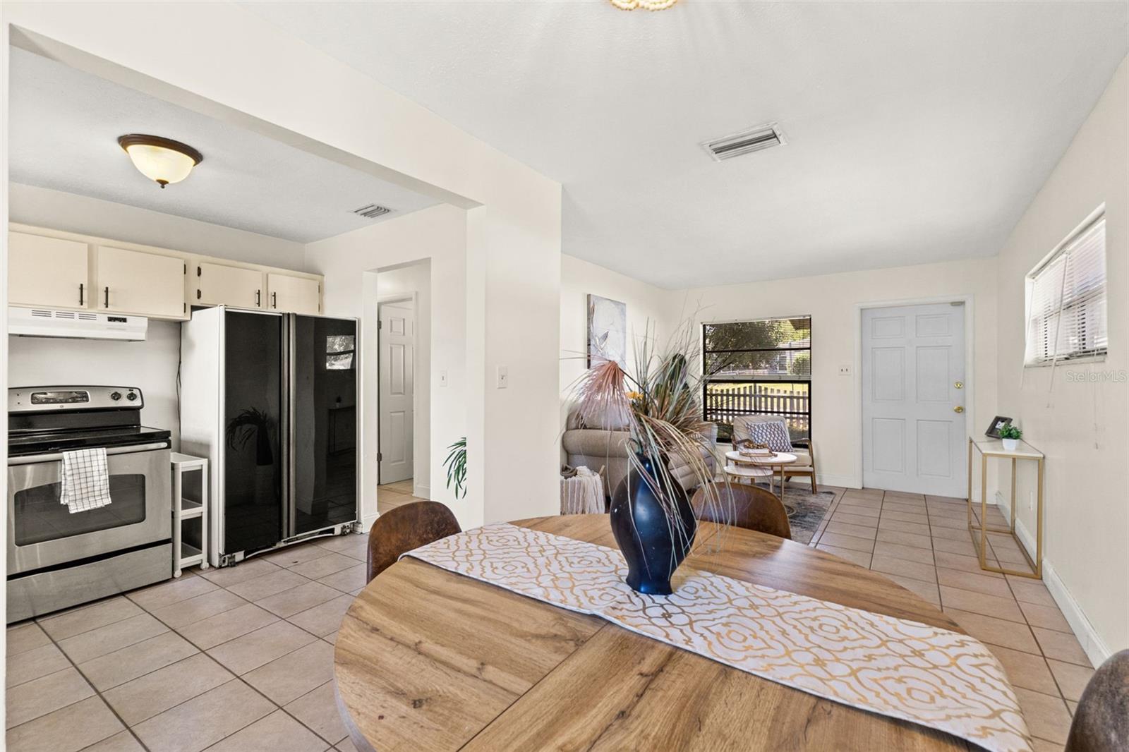 10015 N 25TH ST, TAMPA, FL, 33612