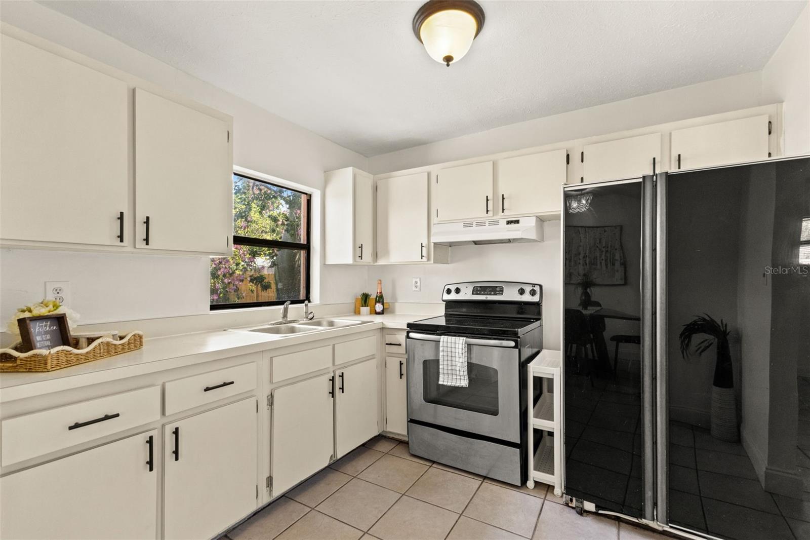 10015 N 25TH ST, TAMPA, FL, 33612