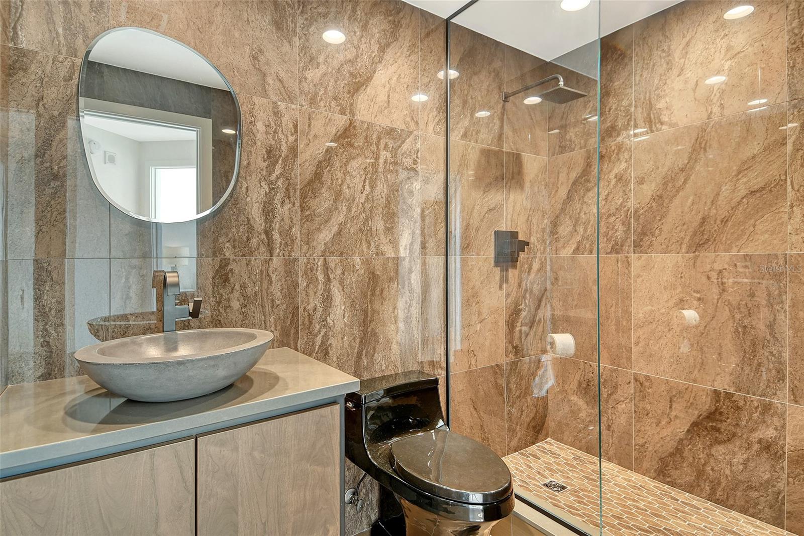 401 NORTH POINT RD #404, OSPREY, FL, 34229