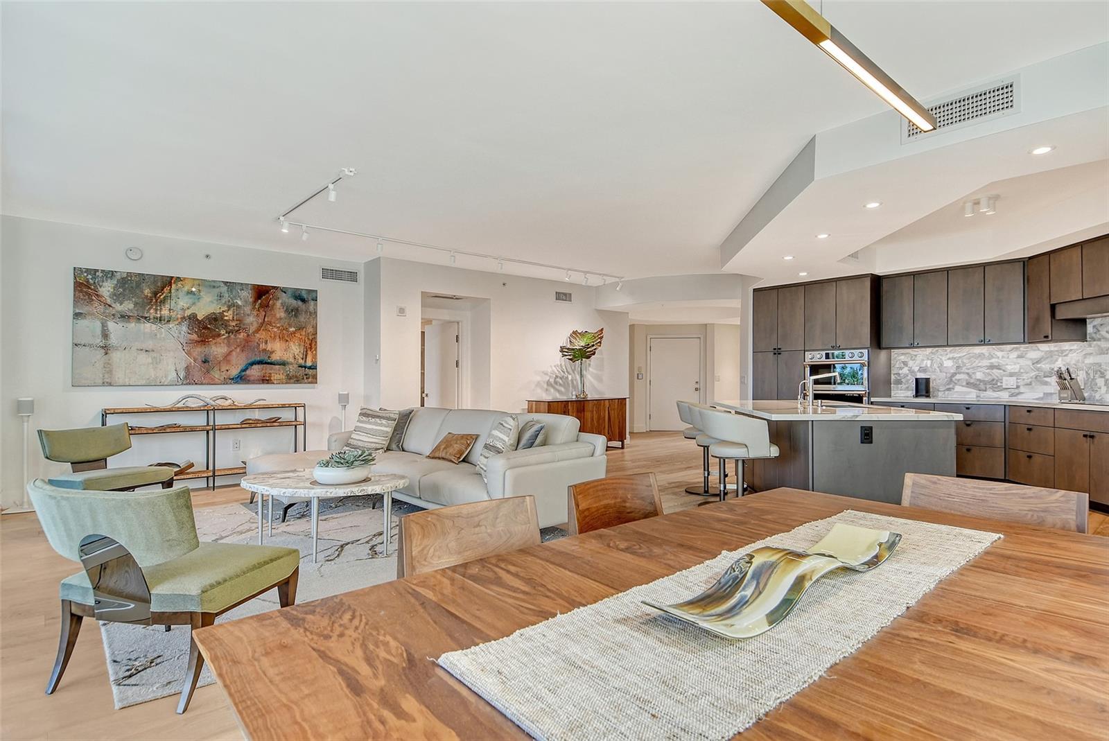 401 NORTH POINT RD #404, OSPREY, FL, 34229