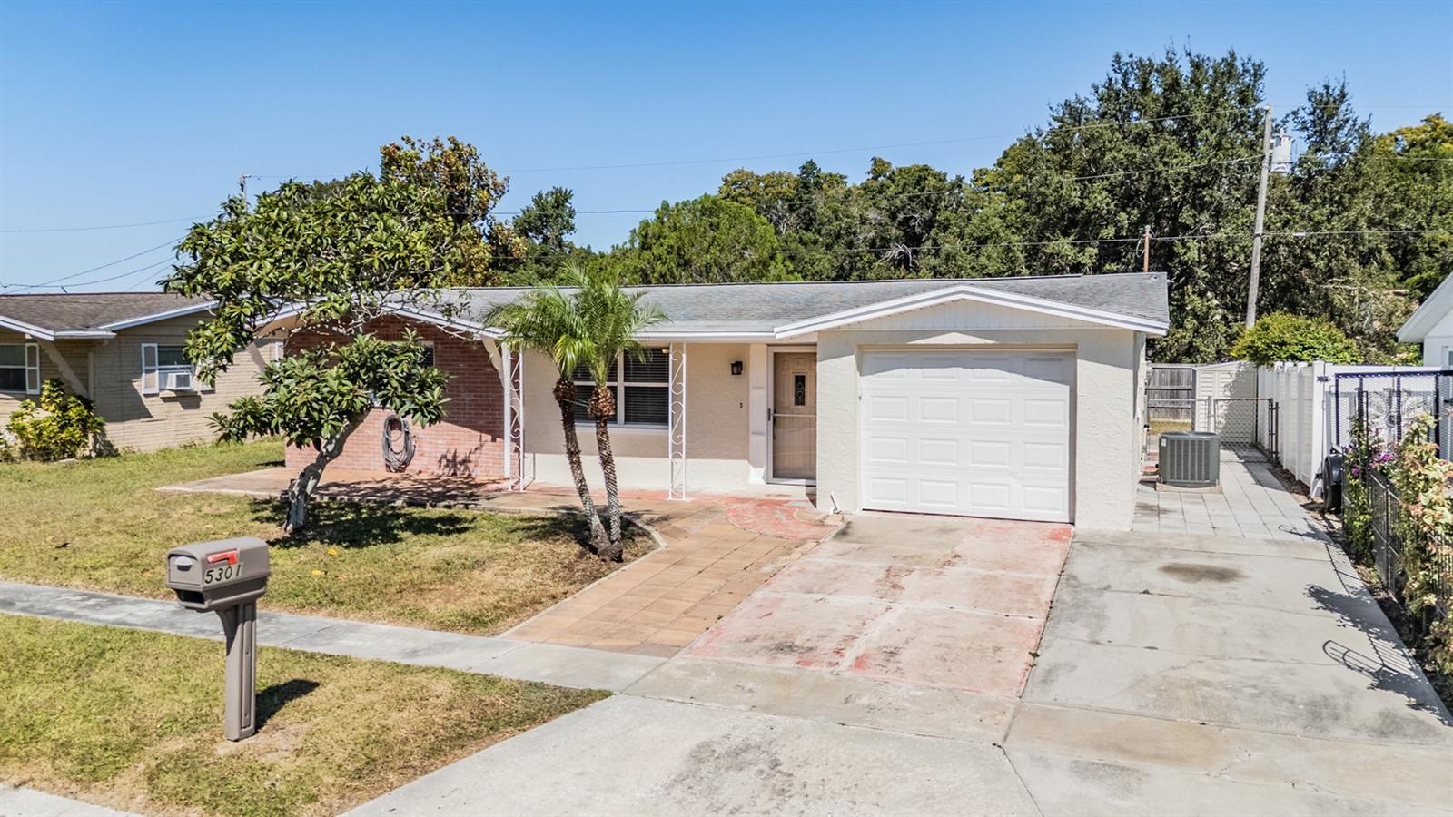 5301 DAWN LN, HOLIDAY, FL, 34690