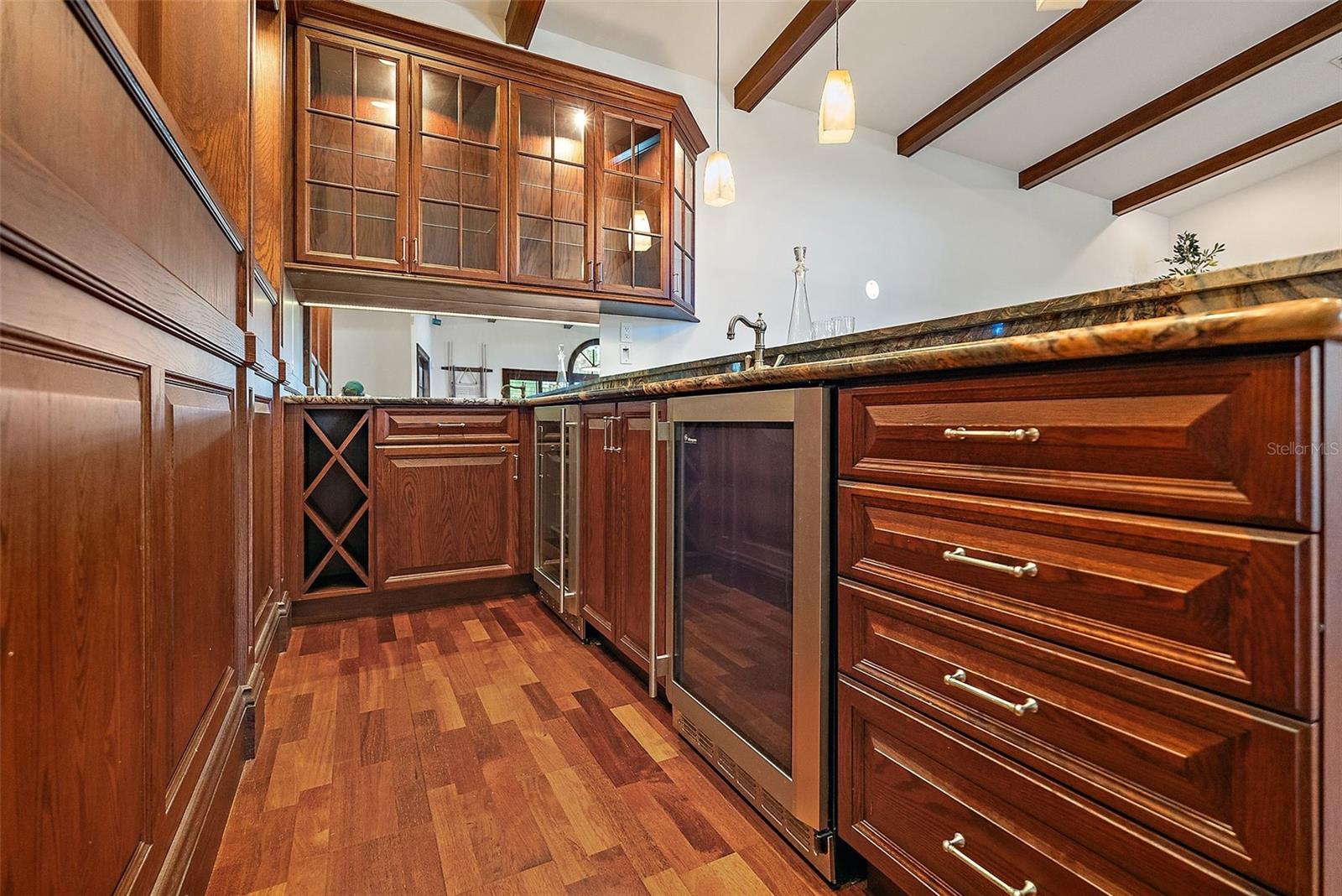 2371 LANDINGS CIR, BRADENTON, FL, 34209