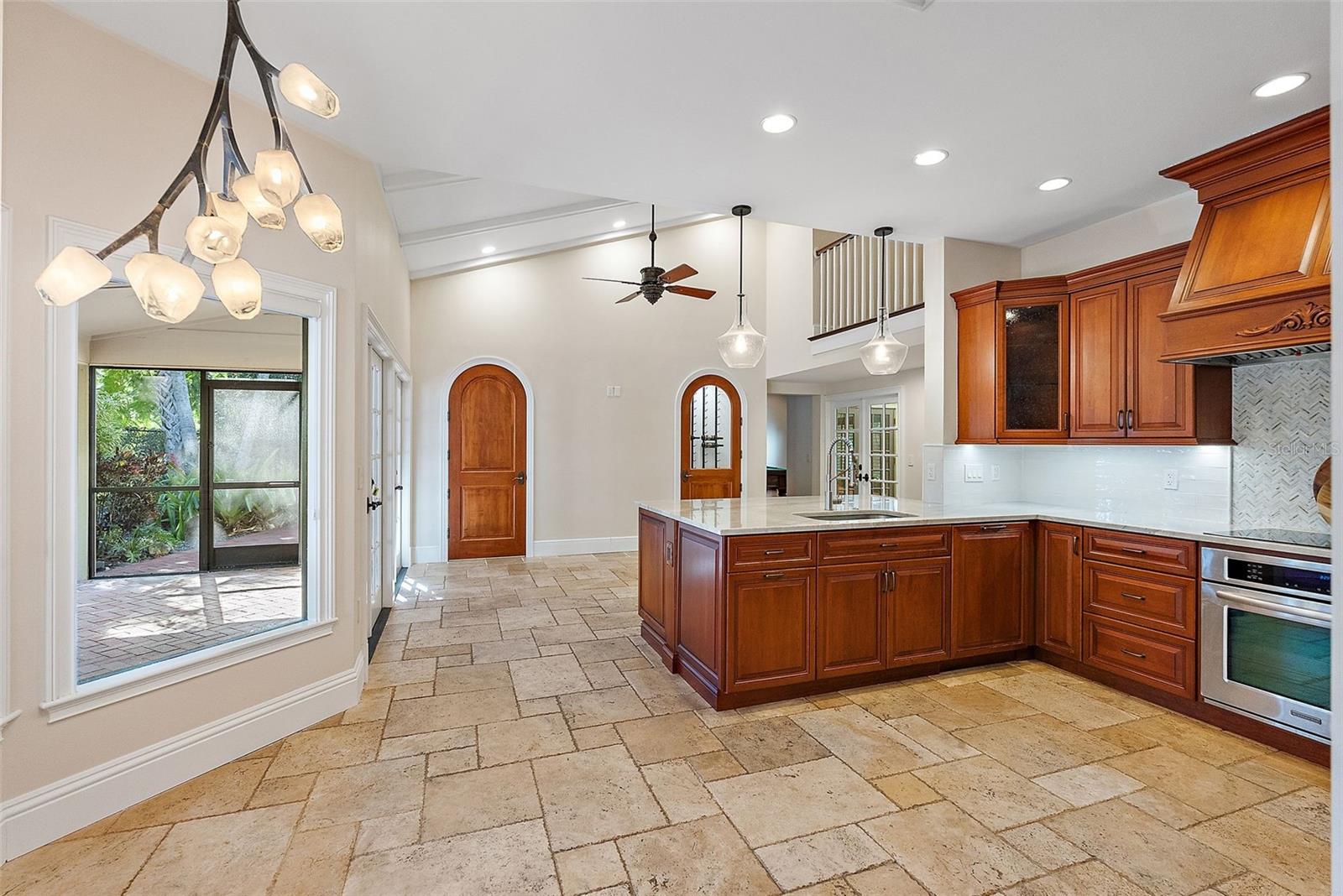 2371 LANDINGS CIR, BRADENTON, FL, 34209