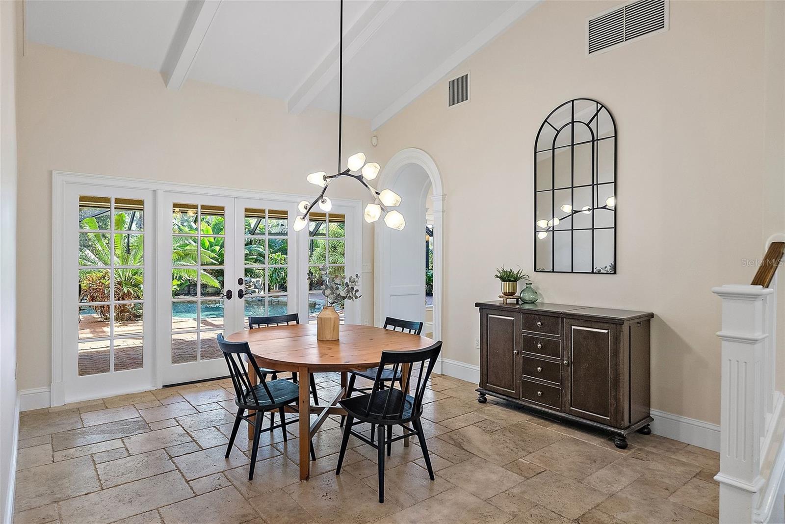 2371 LANDINGS CIR, BRADENTON, FL, 34209