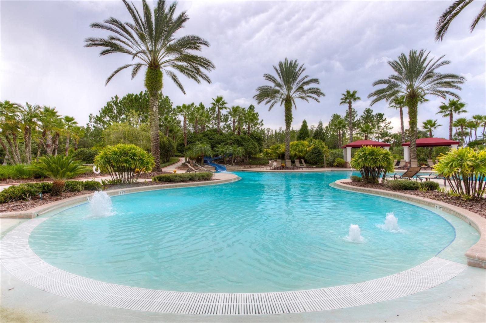 7911 HAMPTON LAKE DR, TAMPA, FL, 33647