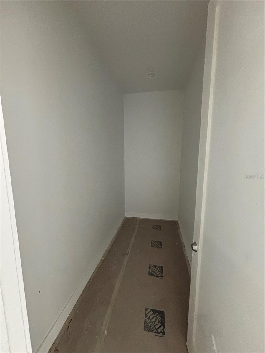 215 BUNKER RD, ROTONDA WEST, FL, 33947