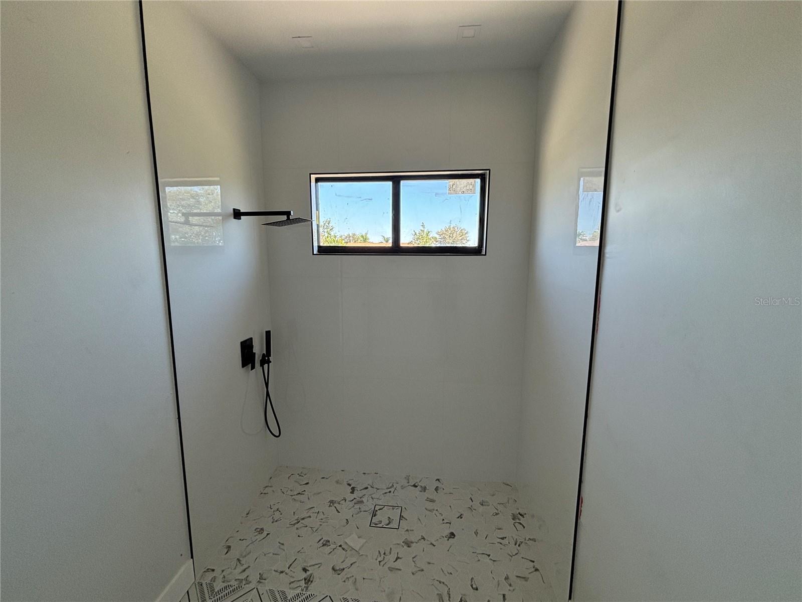 215 BUNKER RD, ROTONDA WEST, FL, 33947