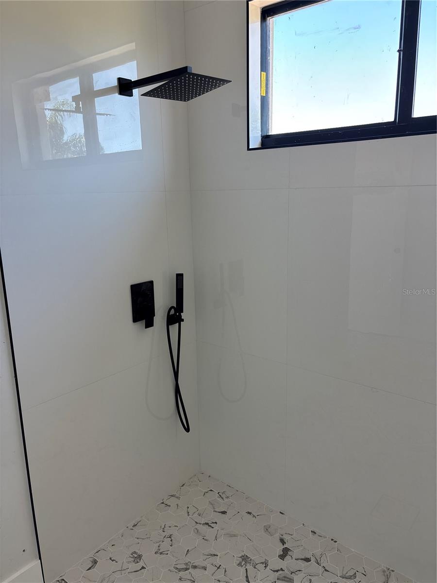 215 BUNKER RD, ROTONDA WEST, FL, 33947