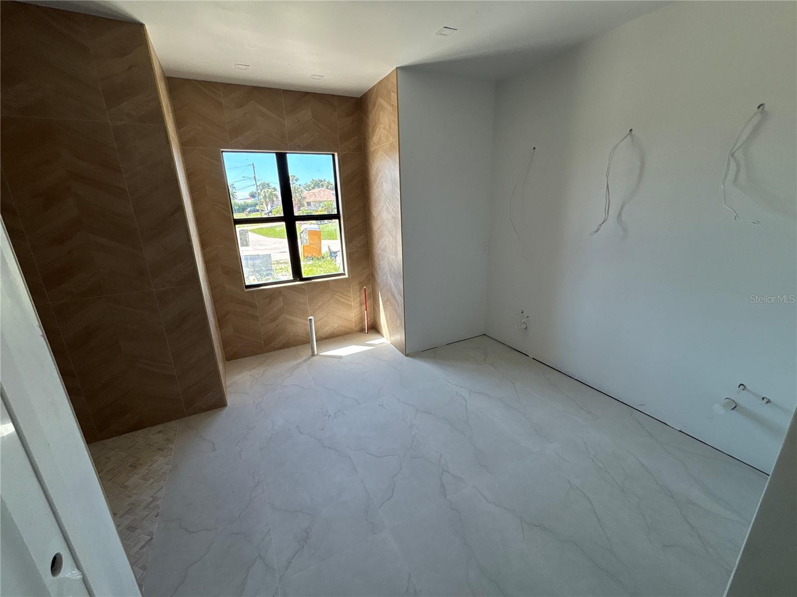 215 BUNKER RD, ROTONDA WEST, FL, 33947