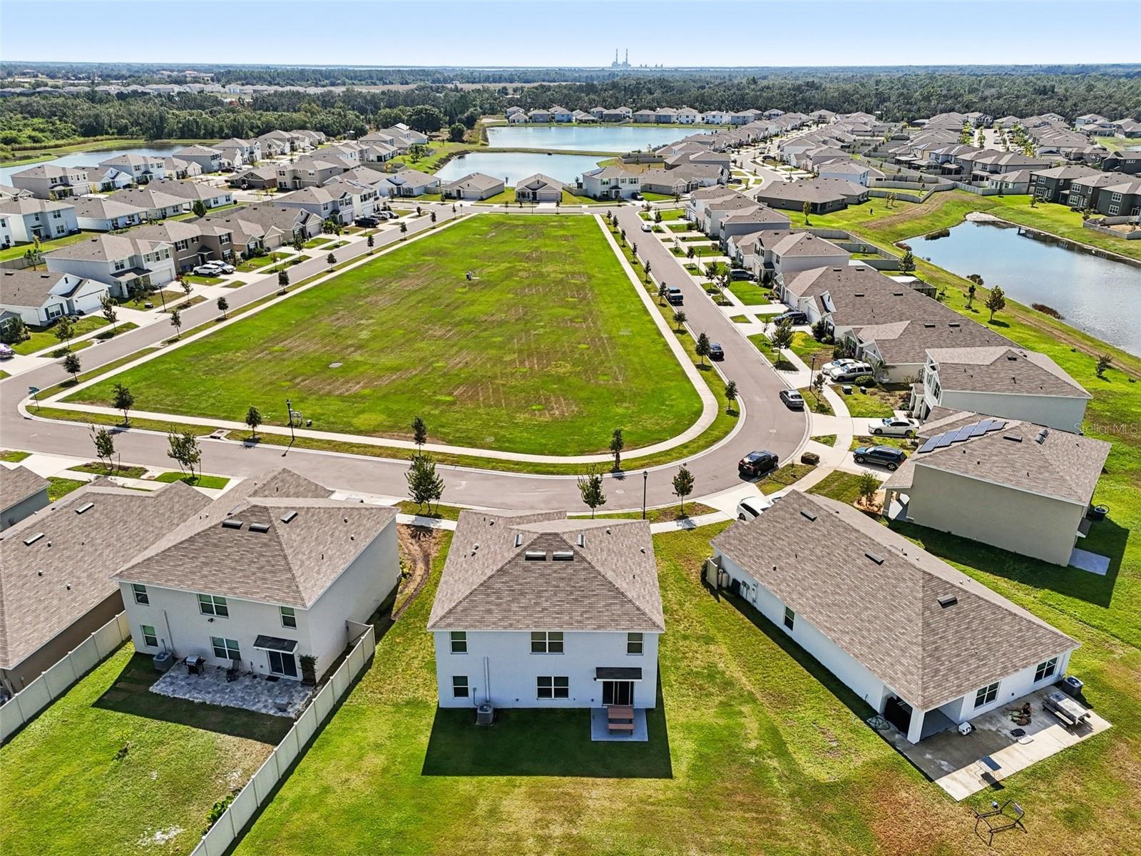 5152 PLUMERIA DR, WIMAUMA, FL, 33598