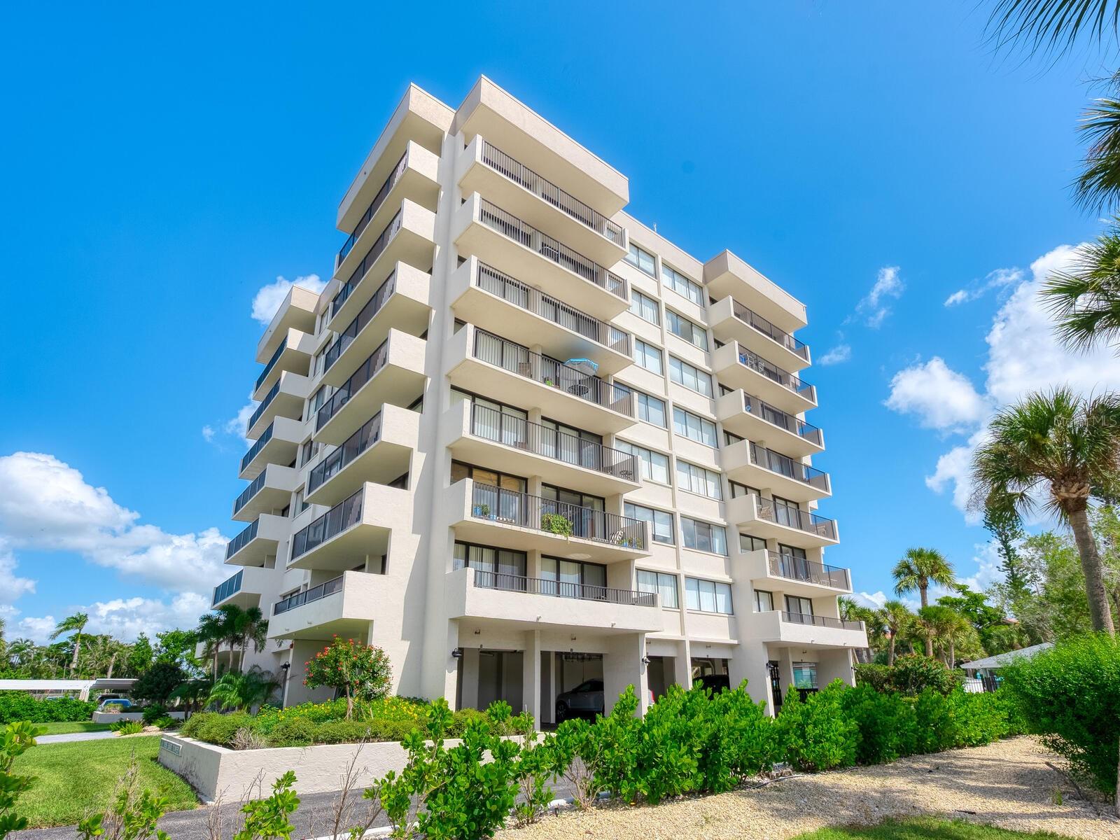 1055 BEACH ROAD RD #B204, SARASOTA, FL, 34242