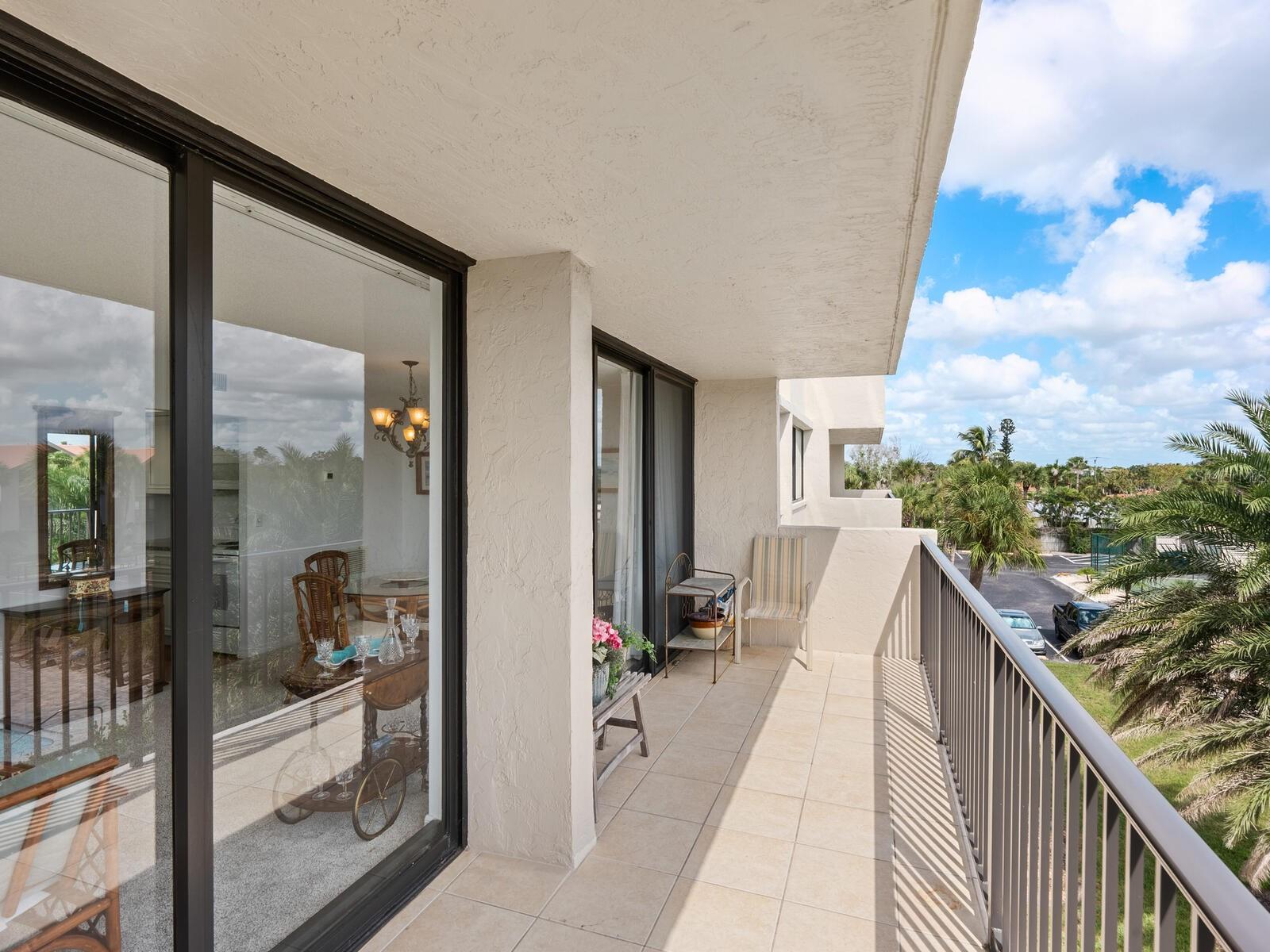 1055 BEACH ROAD RD #B204, SARASOTA, FL, 34242