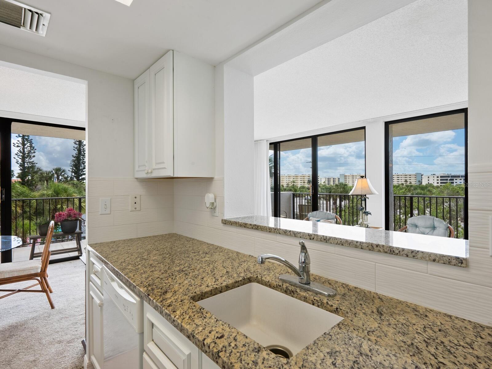 1055 BEACH ROAD RD #B204, SARASOTA, FL, 34242