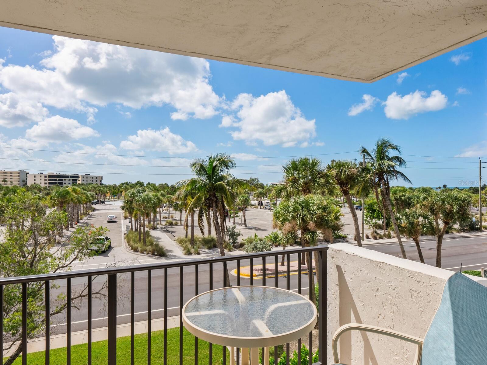 1055 BEACH ROAD RD #B204, SARASOTA, FL, 34242