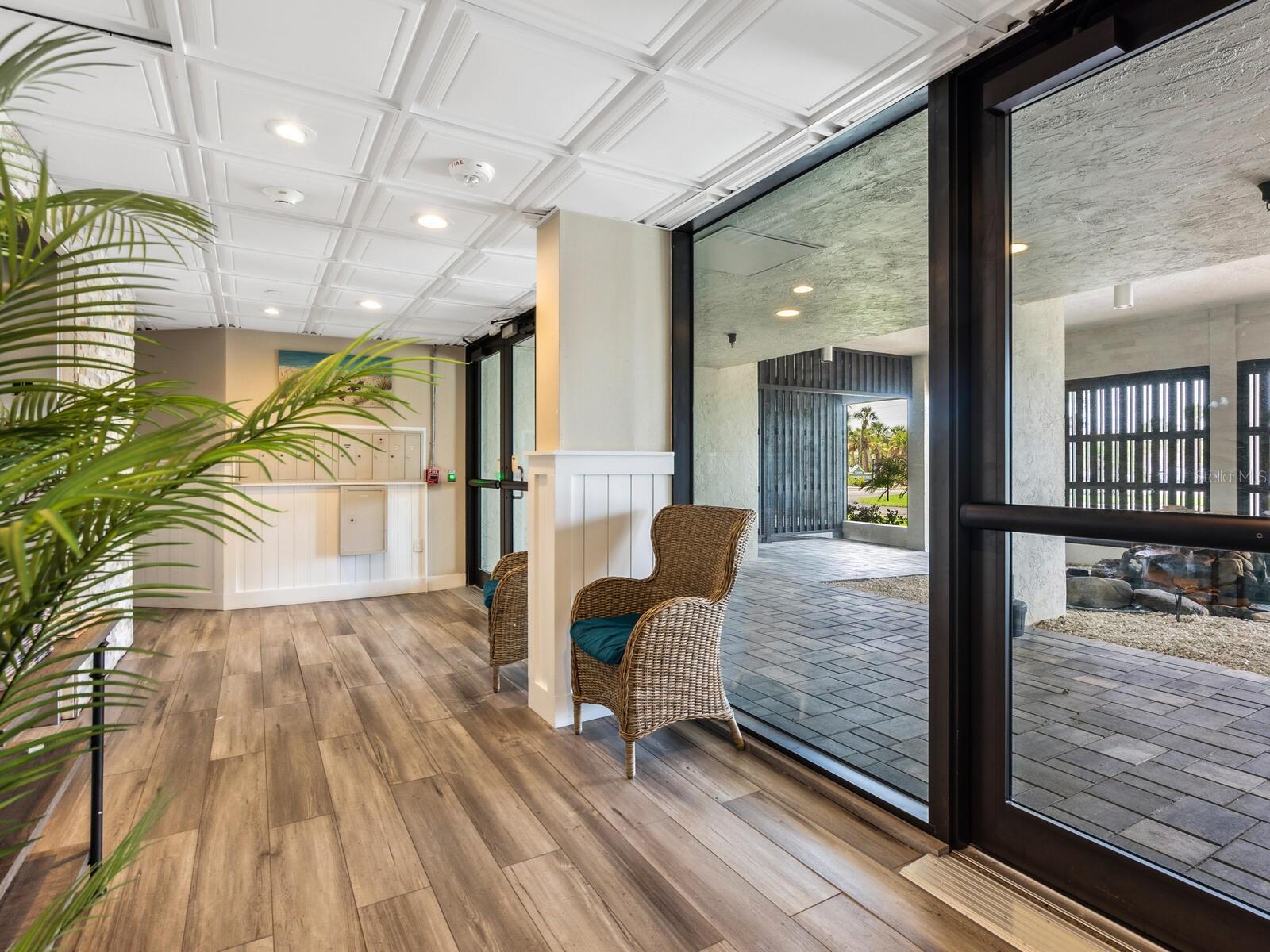 1055 BEACH ROAD RD #B204, SARASOTA, FL, 34242