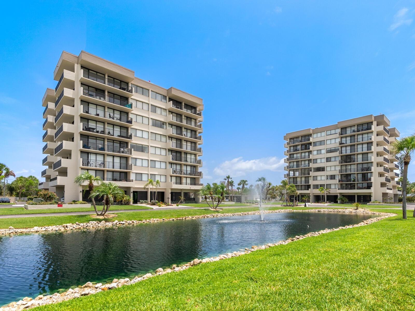 1055 BEACH ROAD RD #B204, SARASOTA, FL, 34242