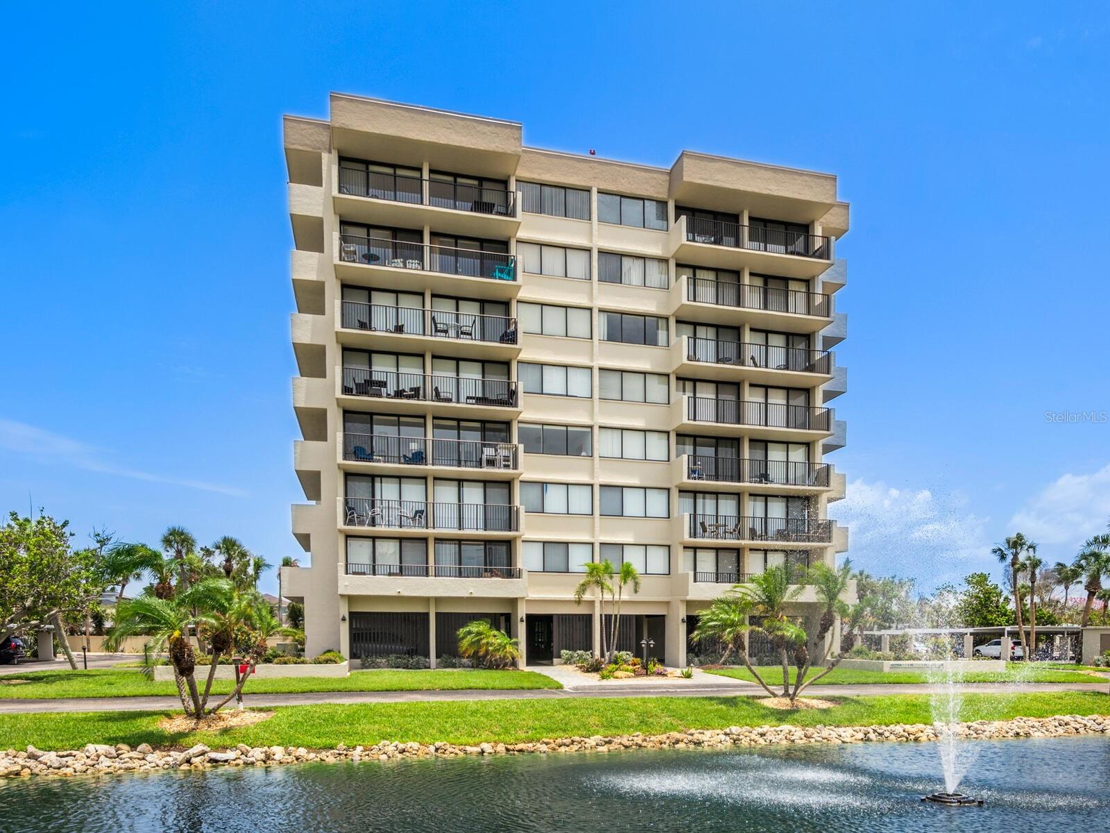 1055 BEACH ROAD RD #B204, SARASOTA, FL, 34242