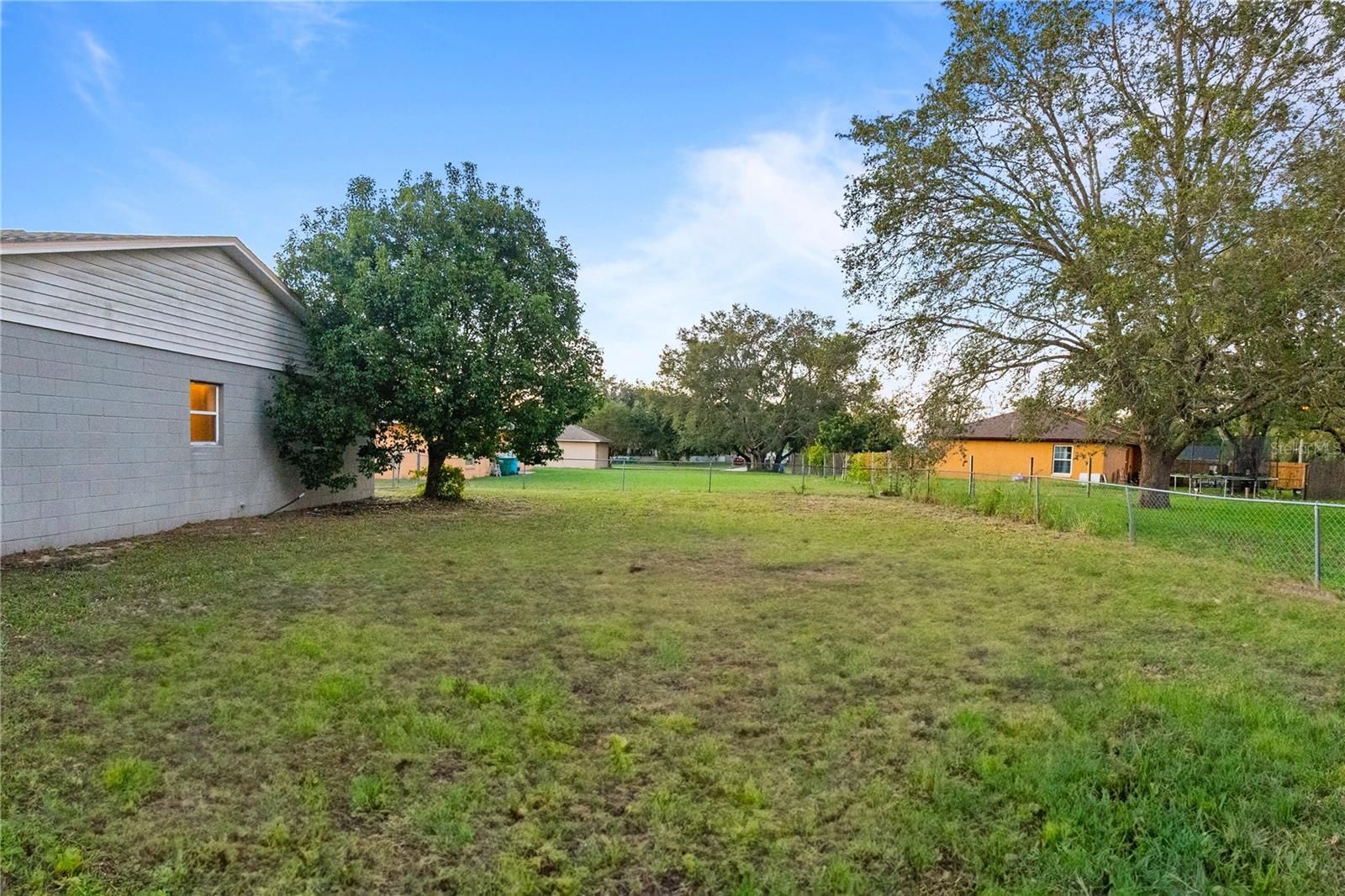 315 BOCA CIEGA RD, MASCOTTE, FL, 34753