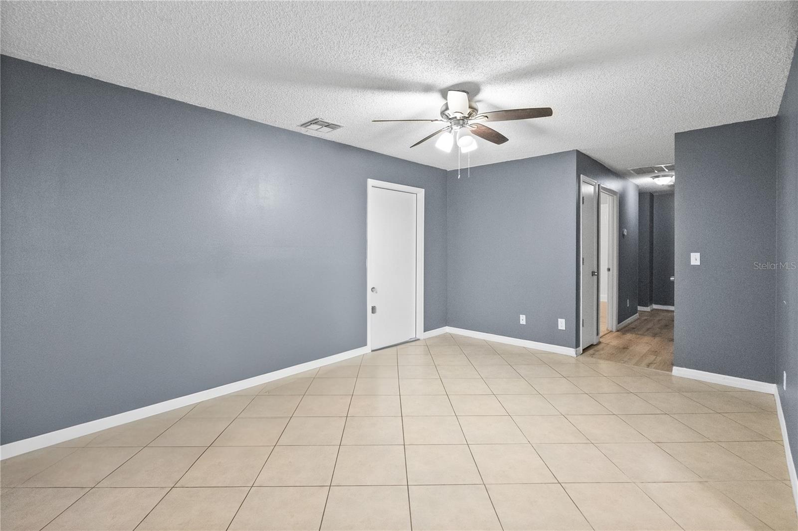 315 BOCA CIEGA RD, MASCOTTE, FL, 34753