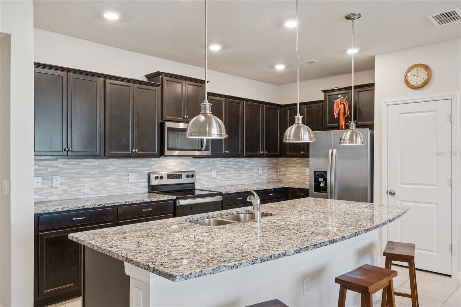 3729 PACIFIC LN, DAVENPORT, FL, 33897