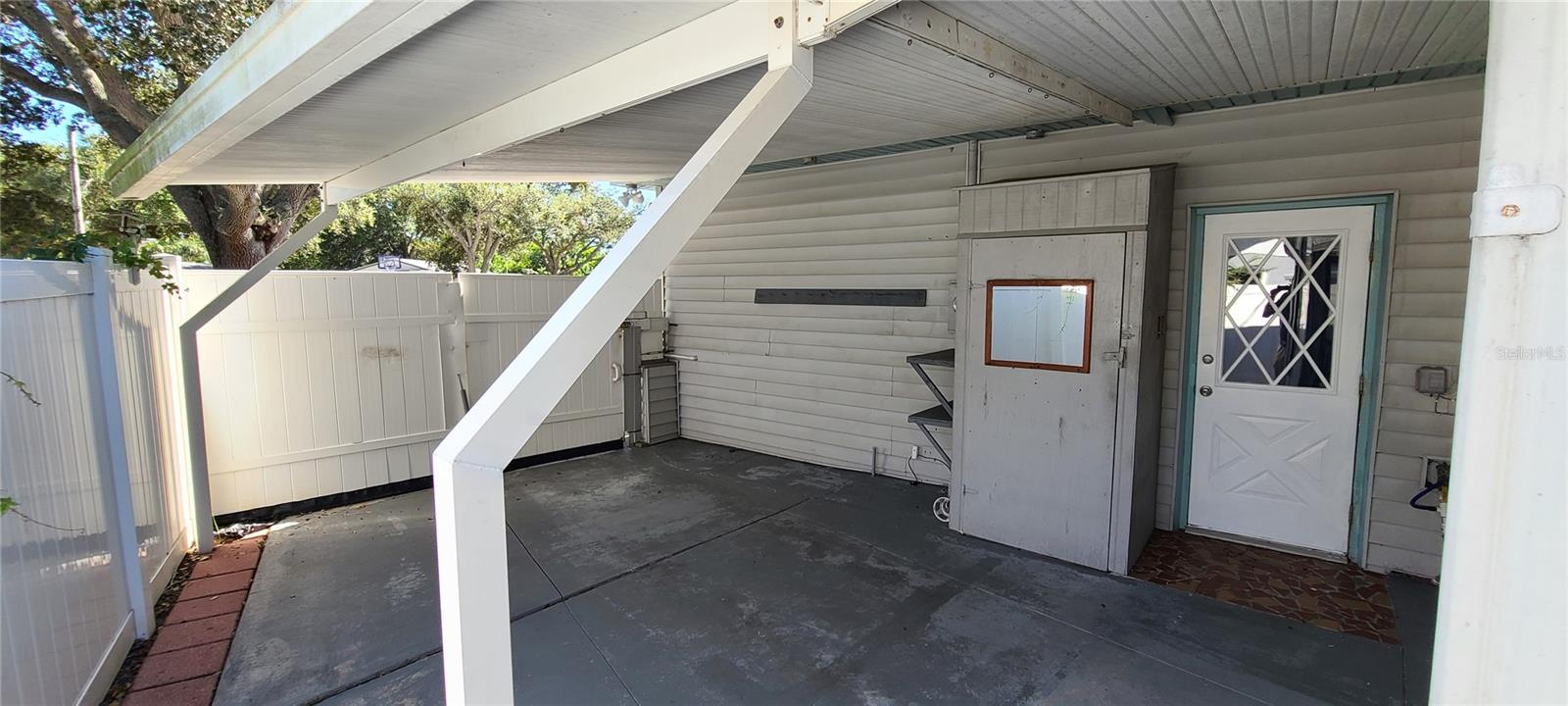 7573 40TH TER N, ST PETERSBURG, FL, 33709