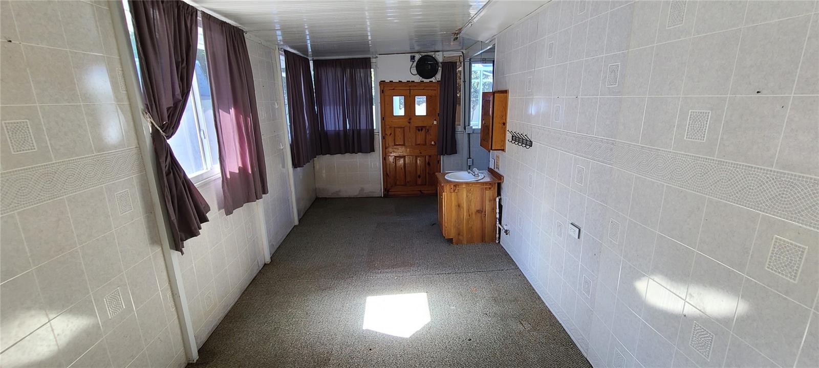 7573 40TH TER N, ST PETERSBURG, FL, 33709