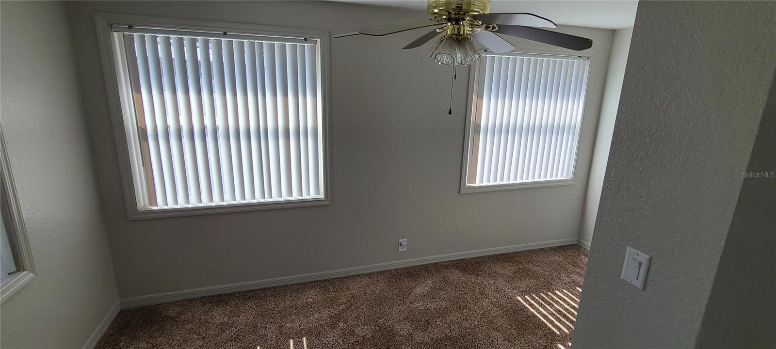 7573 40TH TER N, ST PETERSBURG, FL, 33709