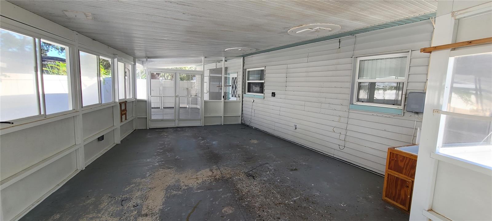 7573 40TH TER N, ST PETERSBURG, FL, 33709