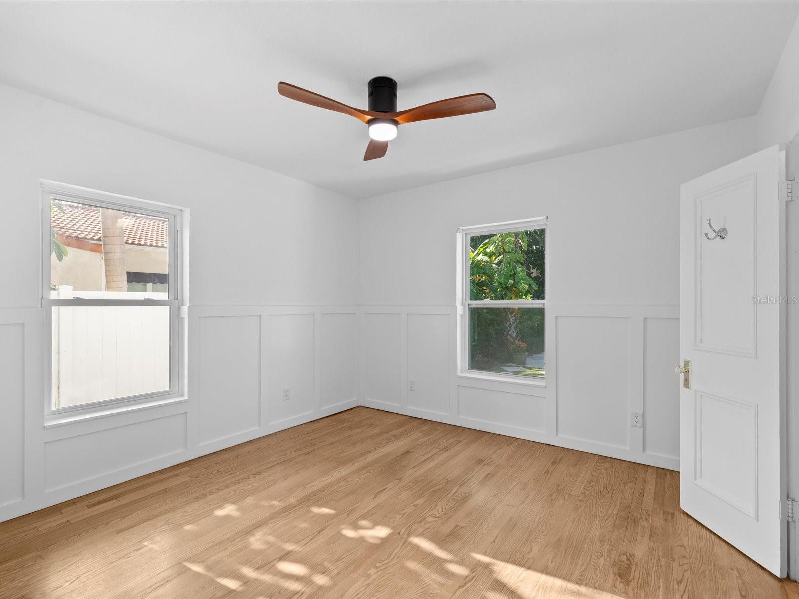 721 SNELL ISLE BLVD NE, ST PETERSBURG, FL, 33704