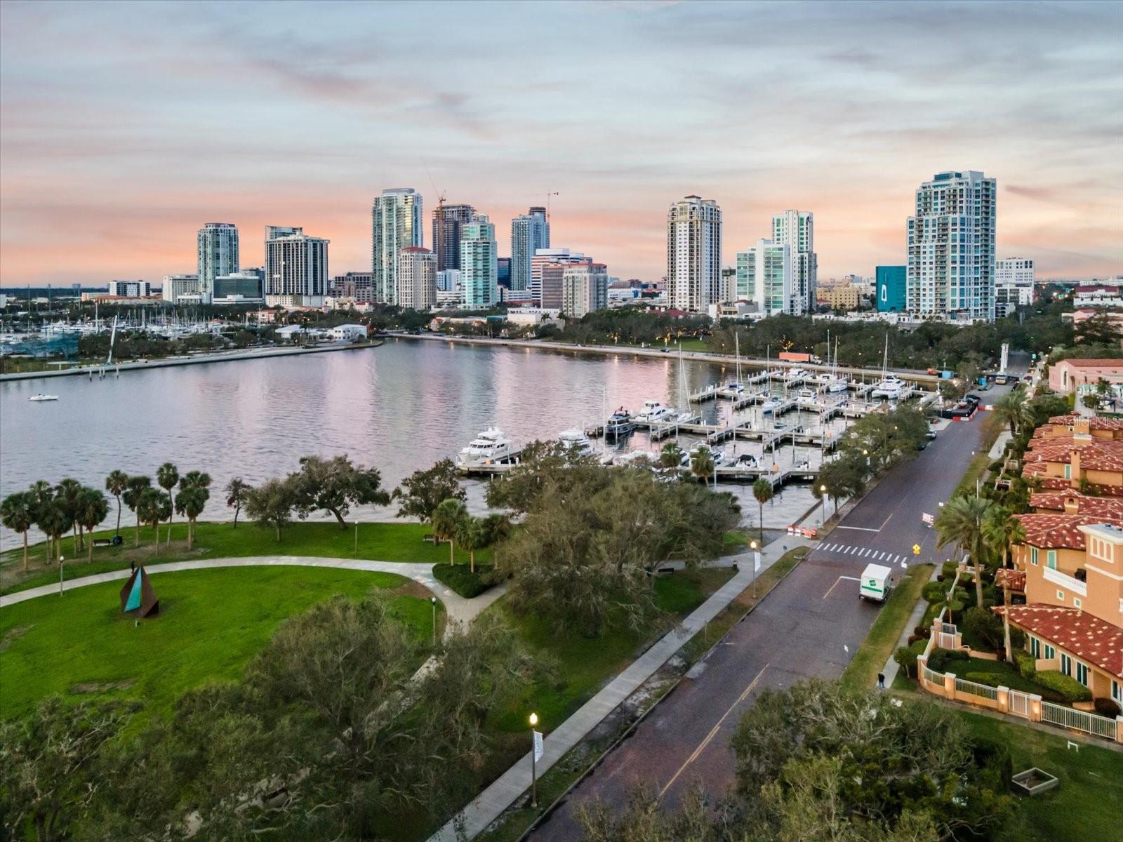 721 SNELL ISLE BLVD NE, ST PETERSBURG, FL, 33704