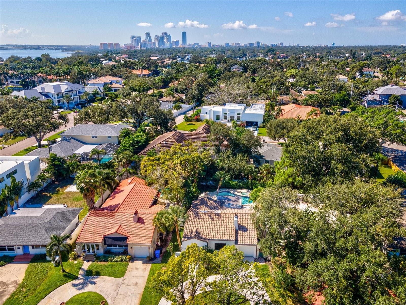 721 SNELL ISLE BLVD NE, ST PETERSBURG, FL, 33704