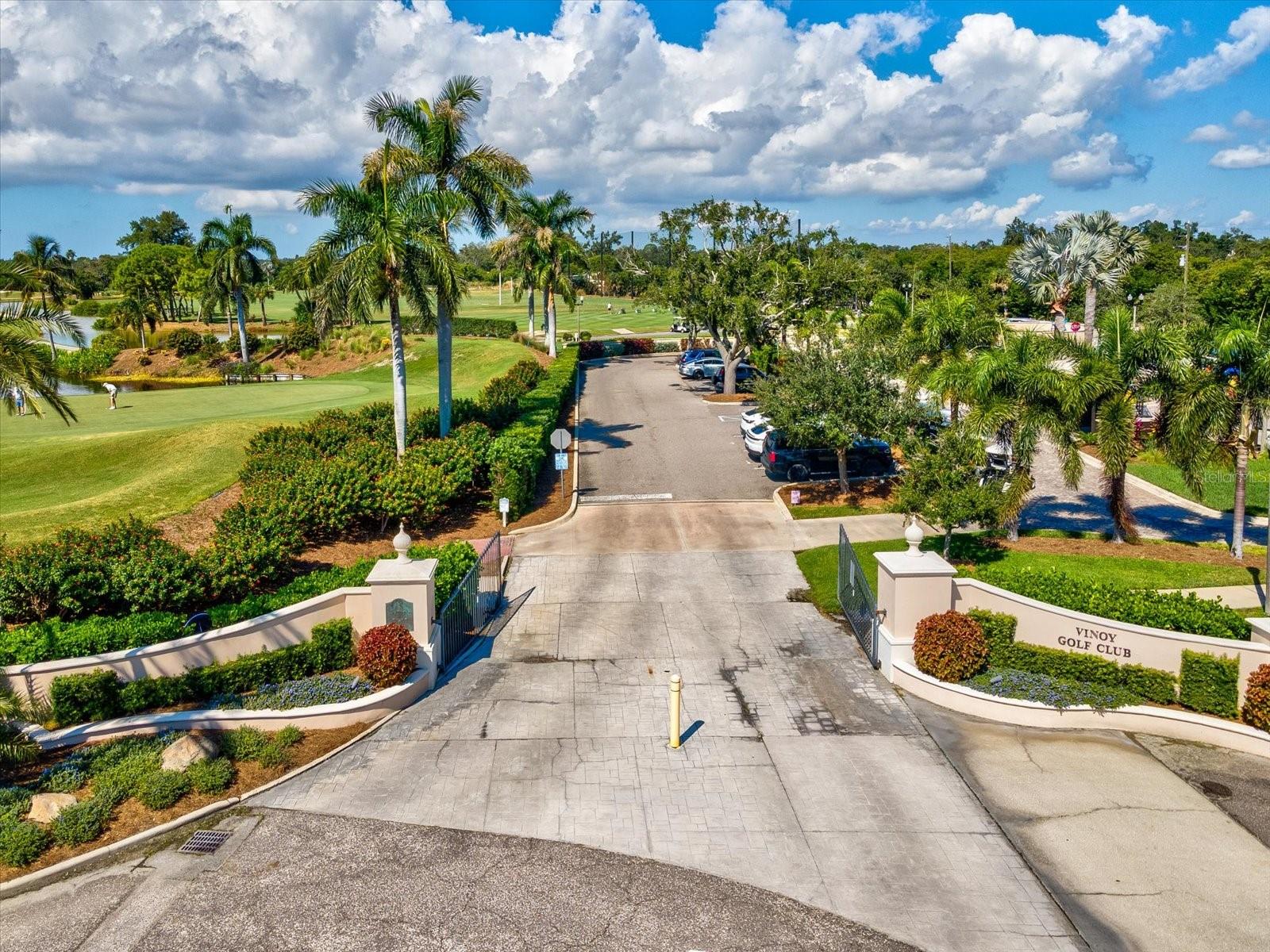 721 SNELL ISLE BLVD NE, ST PETERSBURG, FL, 33704