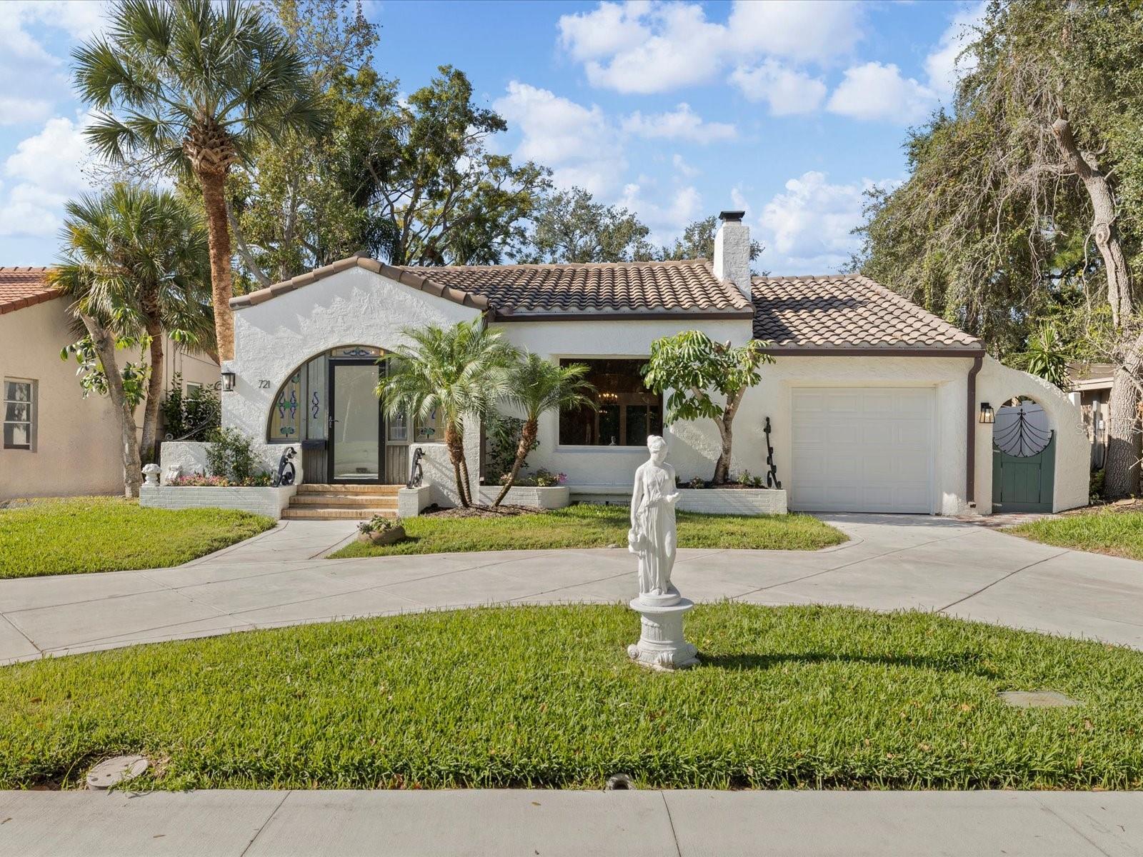 721 SNELL ISLE BLVD NE, ST PETERSBURG, FL, 33704