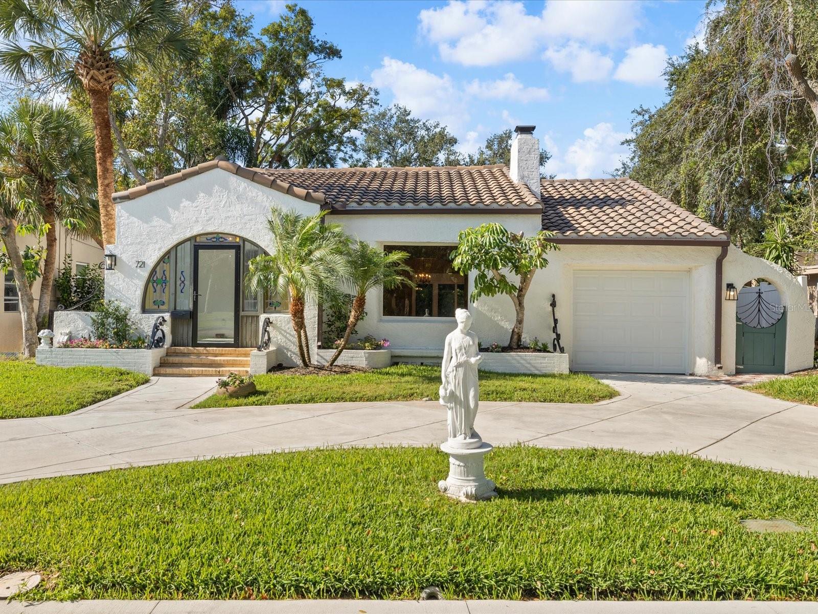 721 SNELL ISLE BLVD NE, ST PETERSBURG, FL, 33704